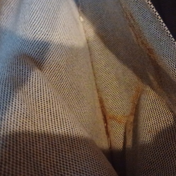 Classy Dooney & Bourke Signature Shoulder Bag - Picture 10 of 16